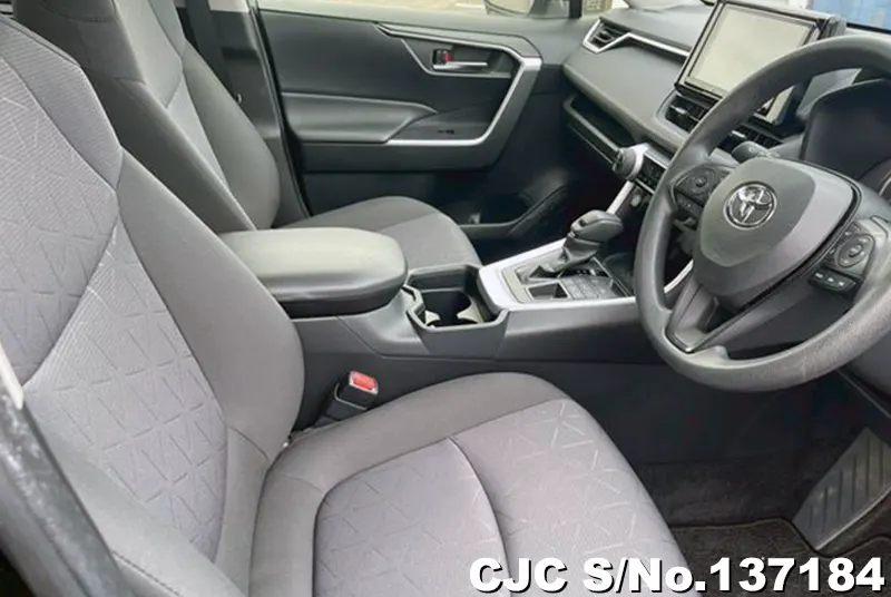 Toyota Rav4 in Black for Sale Image 7