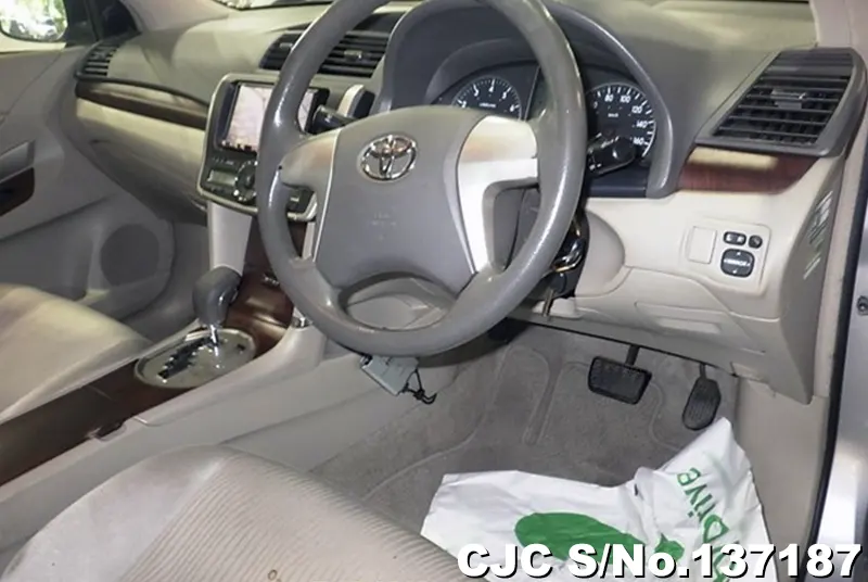Toyota Premio in Silver for Sale Image 4