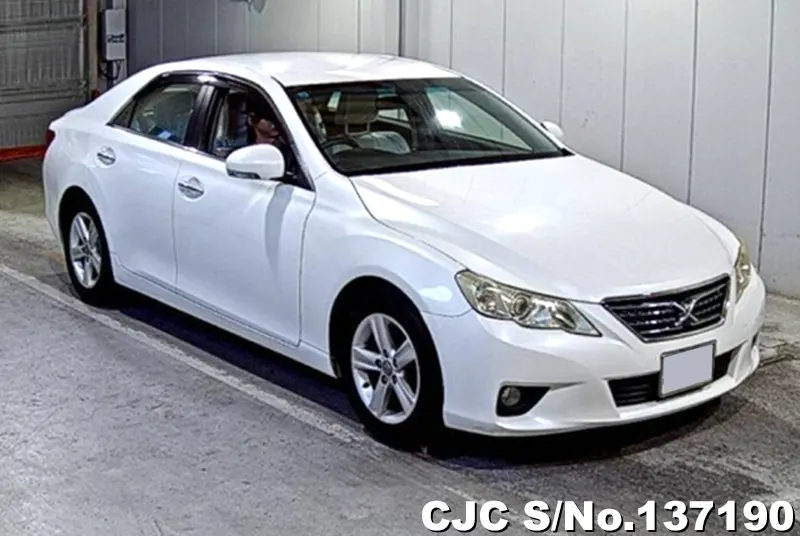 Toyota / Mark X 2011