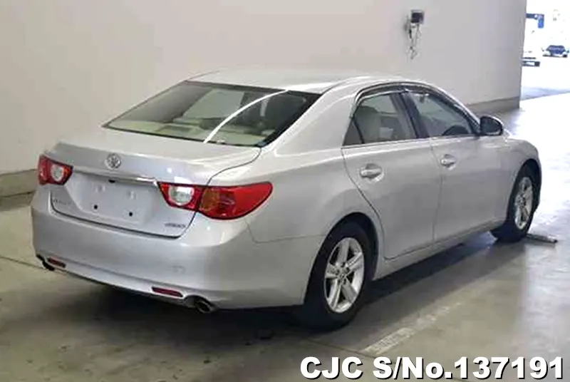 Toyota Mark X in Silver for Sale Image 2