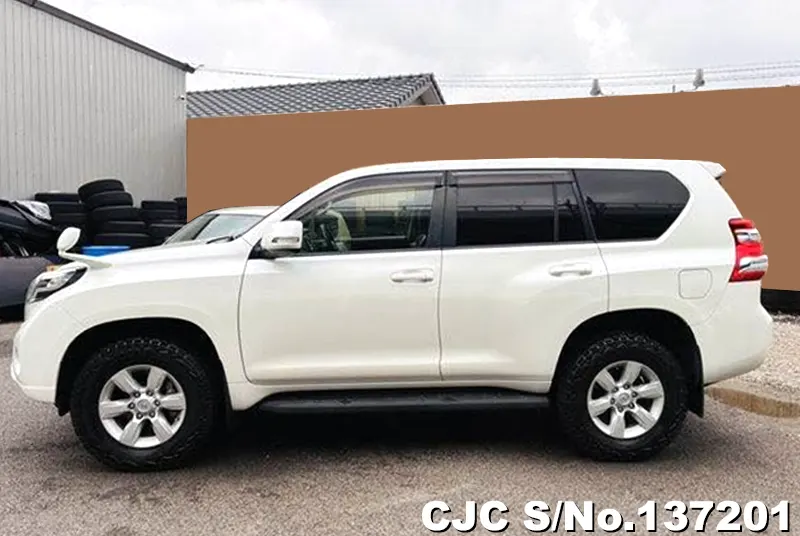 Toyota Land Cruiser Prado in Pearl for Sale Image 7