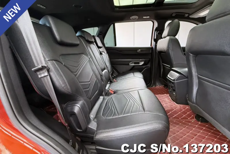 Ford Everest in Orange for Sale Image 8