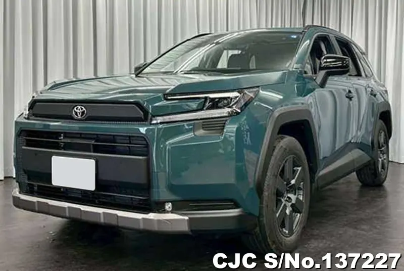 Toyota Rav4 in Green for Sale Image 3