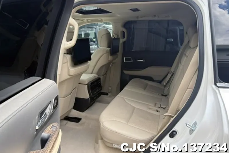 Toyota Land Cruiser in Pearl for Sale Image 15