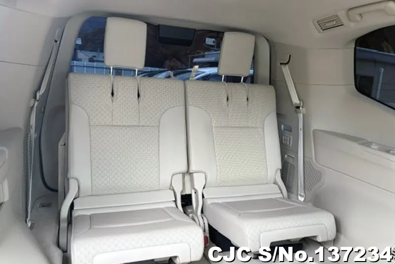 Toyota Land Cruiser in Pearl for Sale Image 16