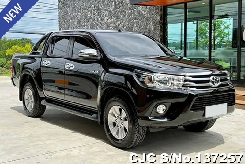 Toyota / Hilux / Revo 2016