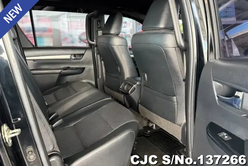 Toyota Hilux in Black for Sale Image 10