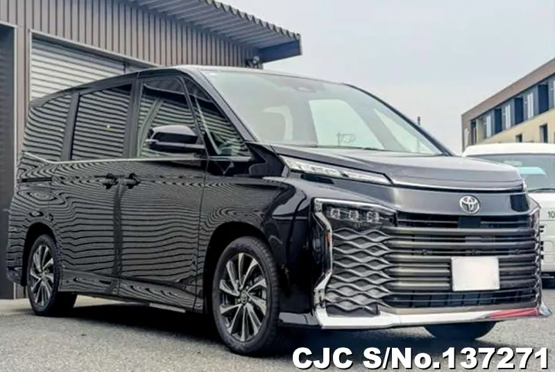 Toyota / Voxy 2026