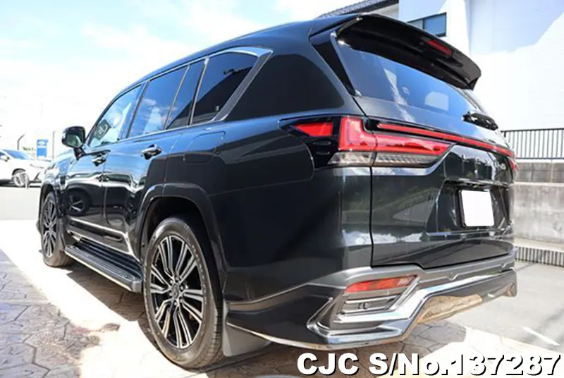 Lexus LX700H in Black for Sale Image 1
