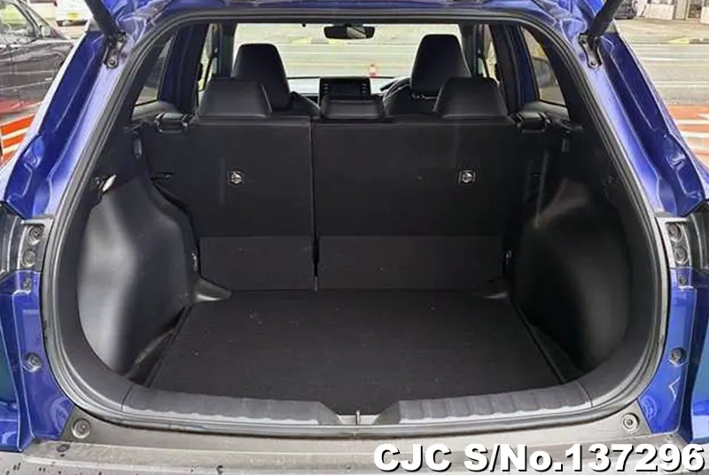 Toyota Corolla Cross in Blue for Sale Image 3