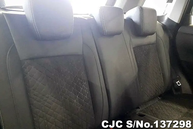 Suzuki Escudo in Black for Sale Image 10
