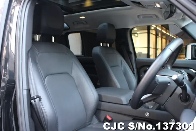 Land Rover Defender in Black for Sale Image 10