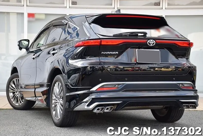 Toyota Harrier in Black for Sale Image 1