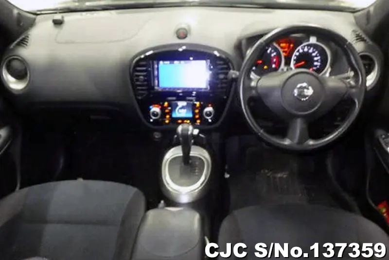 Nissan Juke in Black for Sale Image 4