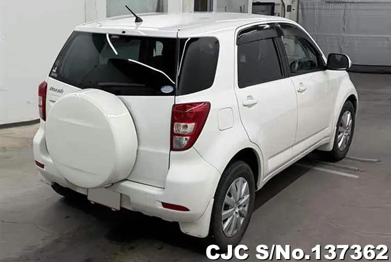 Toyota Rush in White for Sale Image 2