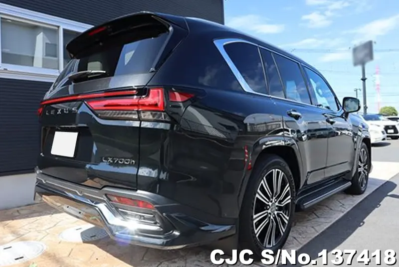 Lexus LX700H in Black for Sale Image 2