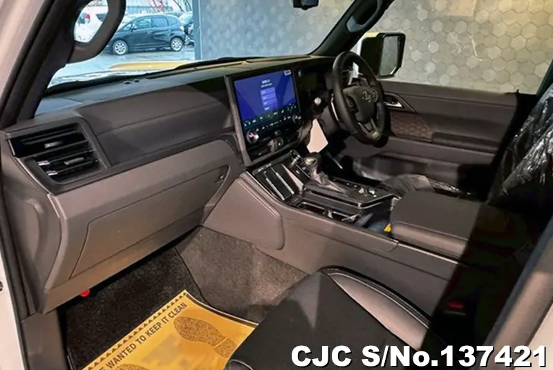 Lexus GX 550 in White for Sale Image 8