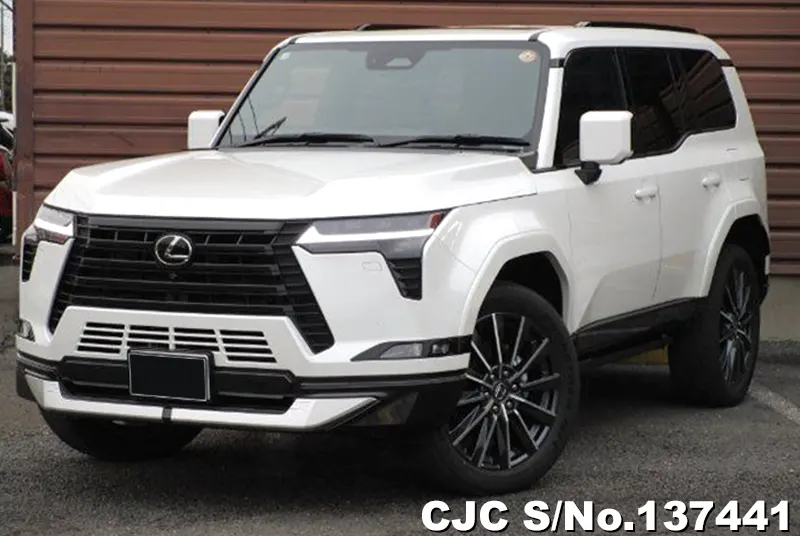 Lexus GX 550 in Pearl for Sale Image 3