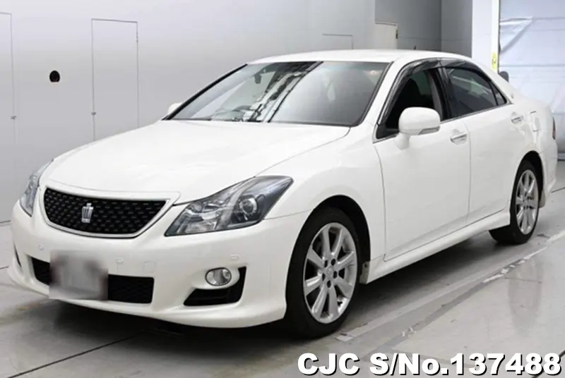 Toyota / Crown 2009