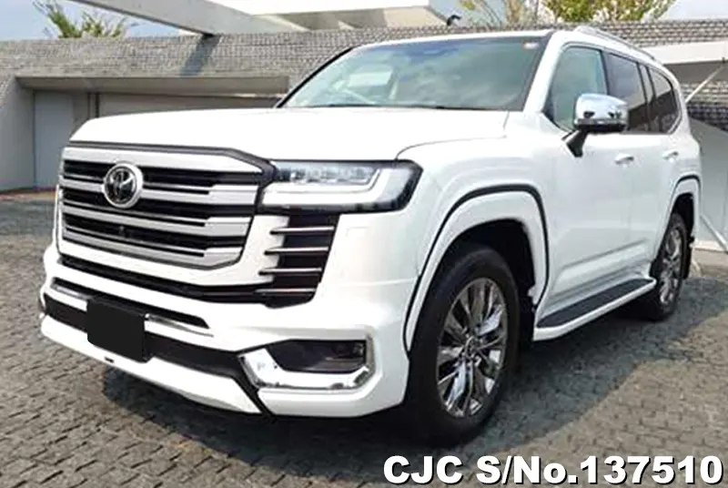 Toyota / Land Cruiser 2025