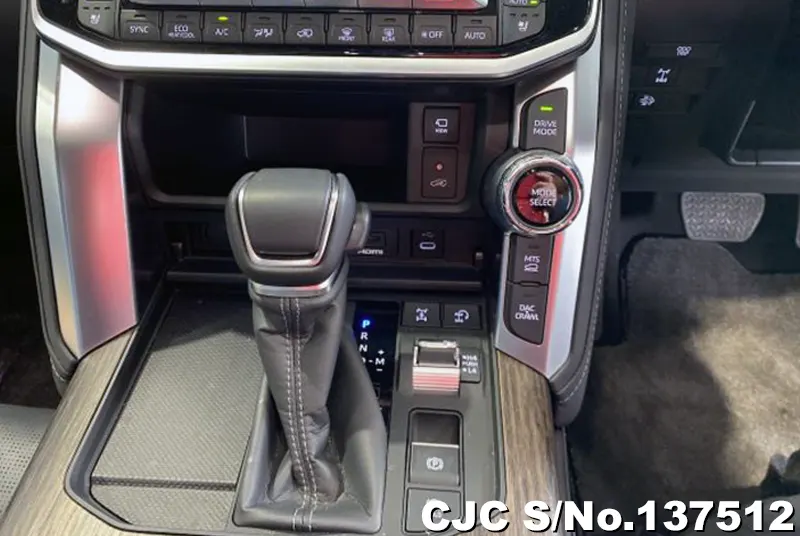 Toyota Land Cruiser in Black for Sale Image 14