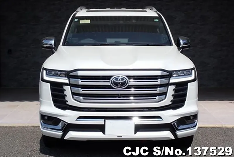 Toyota Land Cruiser in Pearl for Sale Image 4