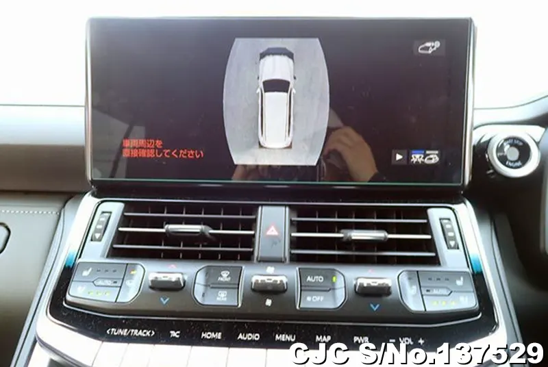 Toyota Land Cruiser in Pearl for Sale Image 26