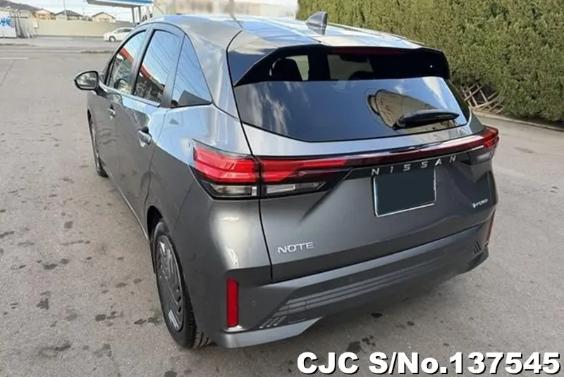 Nissan Note in Gun Metallic for Sale Image 2