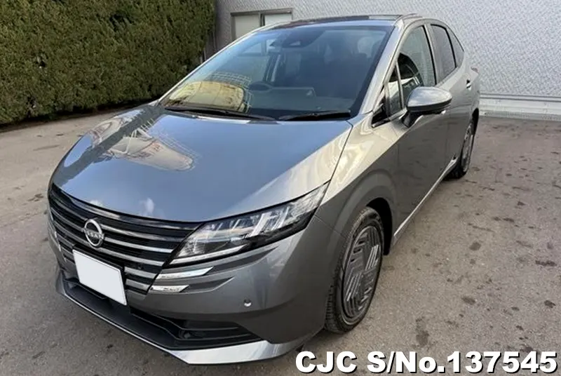 Nissan Note in Gun Metallic for Sale Image 3
