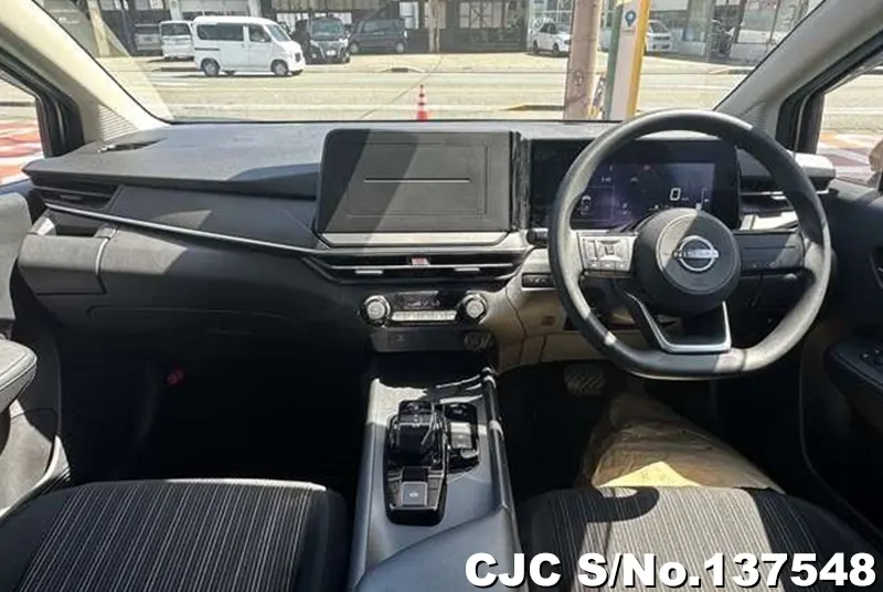 Nissan Note in Orange for Sale Image 5