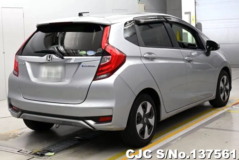 Honda Fit in Silver for Sale Image 2