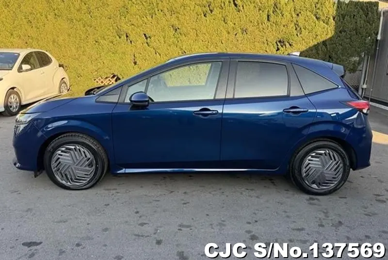 Nissan Note in Blue for Sale Image 7