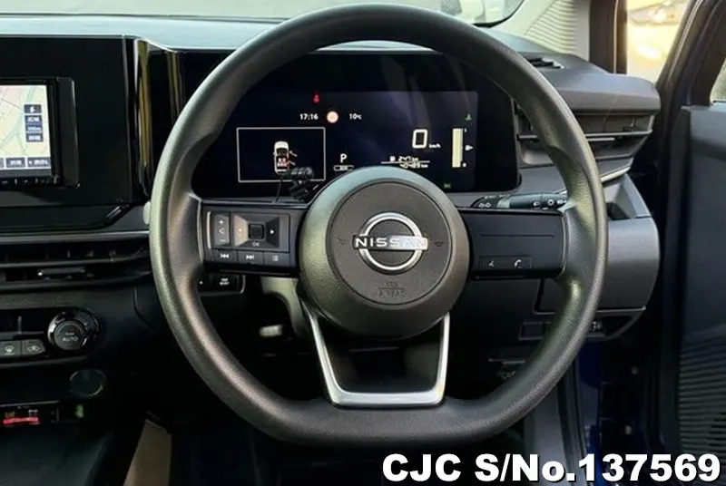 Nissan Note in Blue for Sale Image 11