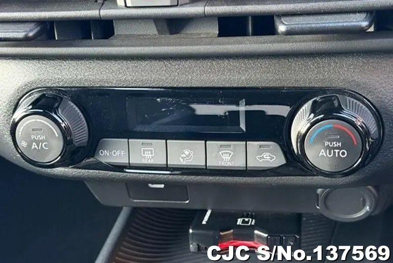 Nissan Note in Blue for Sale Image 14