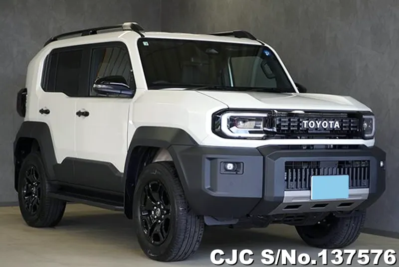 Toyota / Land Cruiser FJ 2026