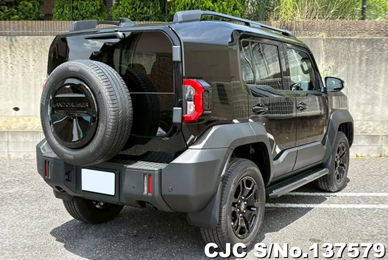 Toyota Land Cruiser FJ in Black for Sale Image 1