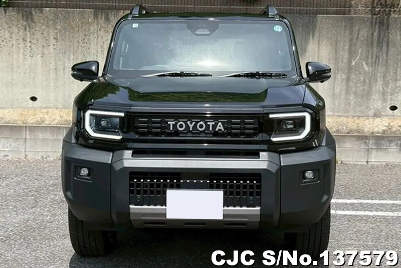 Toyota Land Cruiser FJ in Black for Sale Image 2