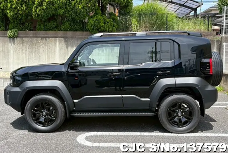 Toyota Land Cruiser FJ in Black for Sale Image 5