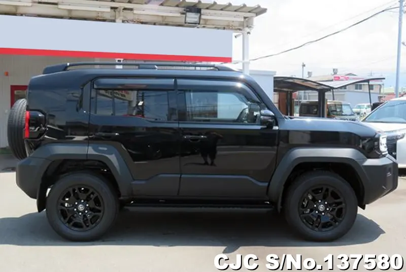Toyota Land Cruiser FJ in Black for Sale Image 6