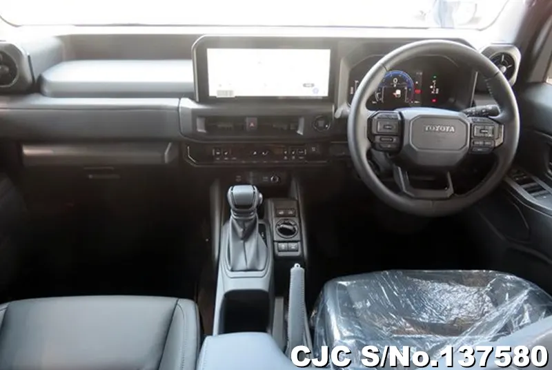 Toyota Land Cruiser FJ in Black for Sale Image 9