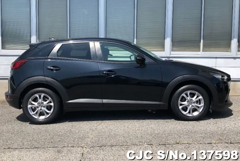 Mazda CX-3 in Black for Sale Image 2