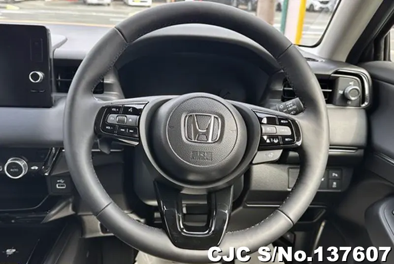 Honda Vezel in Gray for Sale Image 8