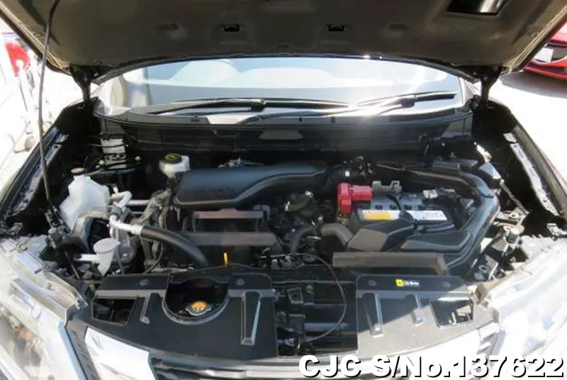 Nissan X-Trail in Black for Sale Image 10