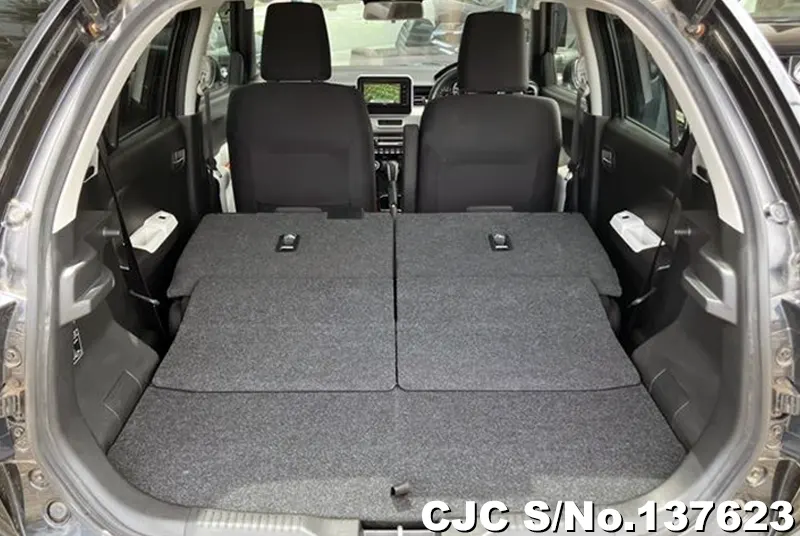 Suzuki Ignis in Black for Sale Image 8