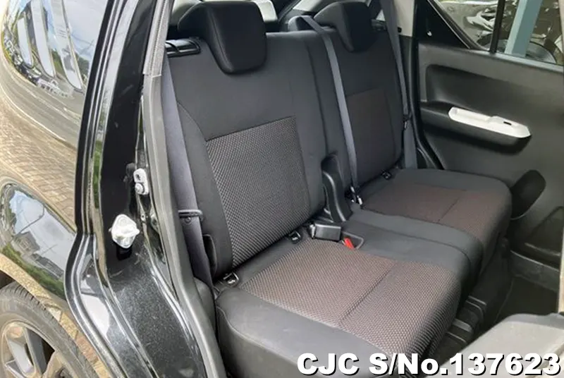 Suzuki Ignis in Black for Sale Image 16