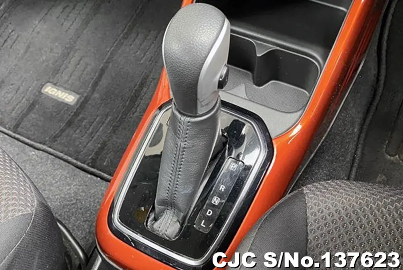 Suzuki Ignis in Black for Sale Image 22