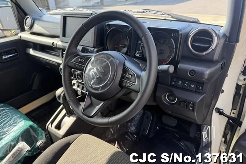 Suzuki Jimny Nomad in Brown for Sale Image 10