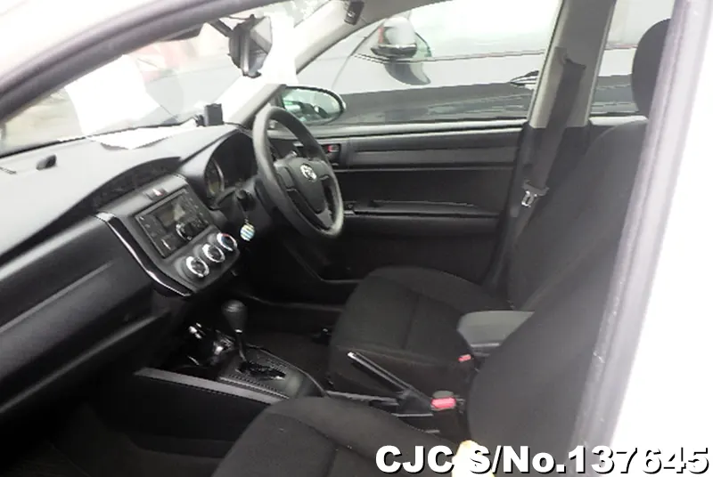 Toyota Corolla Axio in White for Sale Image 10