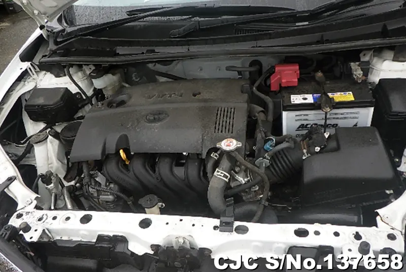 Toyota Corolla Axio in White for Sale Image 16