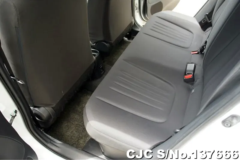 Toyota Aqua in White for Sale Image 10